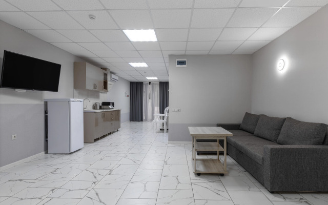 Gornaya Kadril Redance Hotel