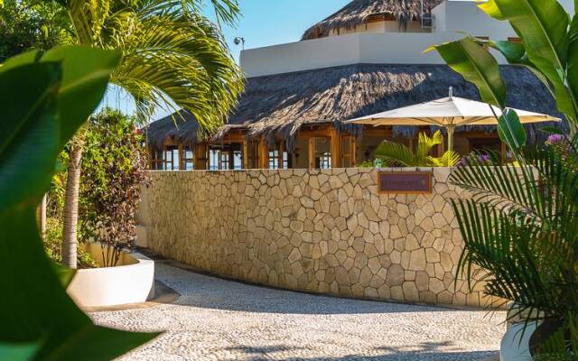 Ocean Cliff Hotel