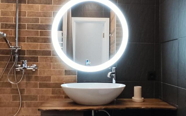 Квартира студия LOFT BALALAIKA