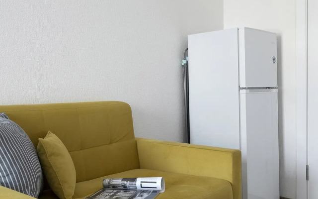 Апартаменты у парка с озером в Петербурге