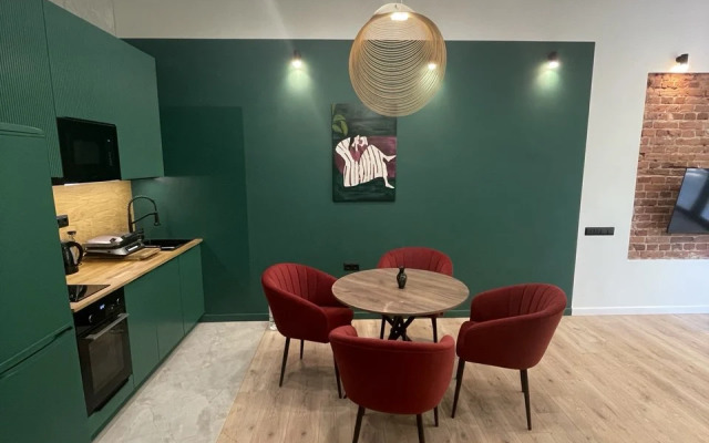 Uyutnaya Studiya ryadom s Morem , v Tsentre Gagry Flat