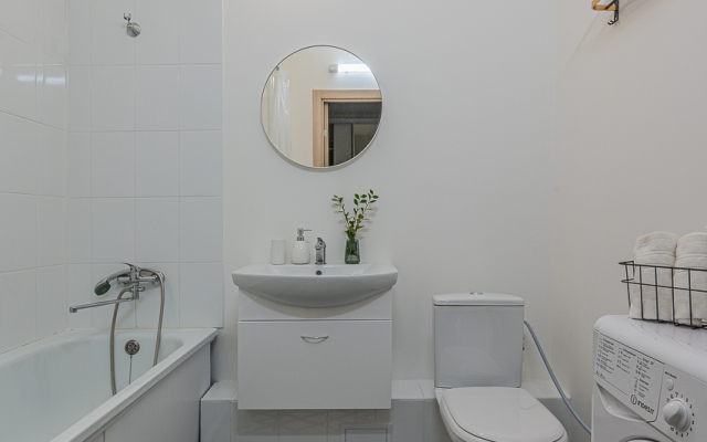 Квартира Стильная Квартира с Панорамными окнами в Академическом Районе