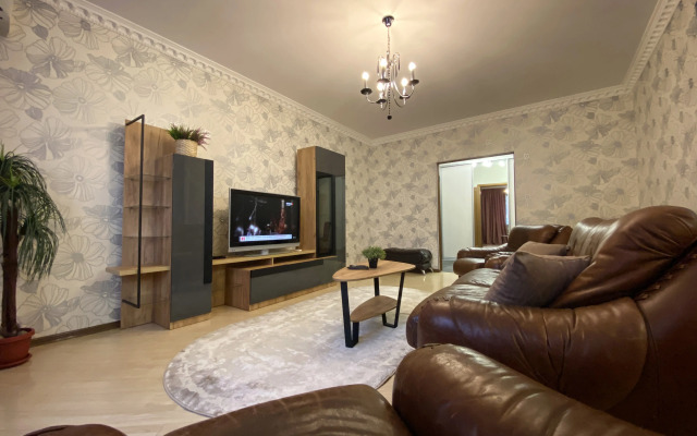 V Samom Serdtse Pyatigorska By Sutki26 Apartments