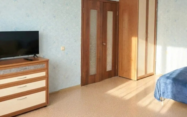 Kvartira Lazurnaa 17