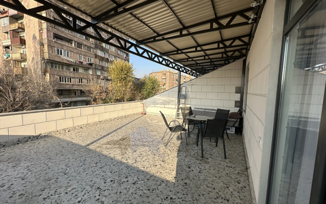 Квартира White 47