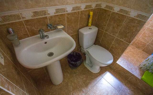 Aerosvit Guest House