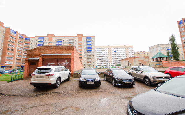 Апартаменты Квартирный Вопрос на  Коммунистической 84