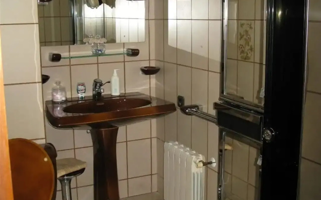 Svetlye I Uyutnye Living Quarters
