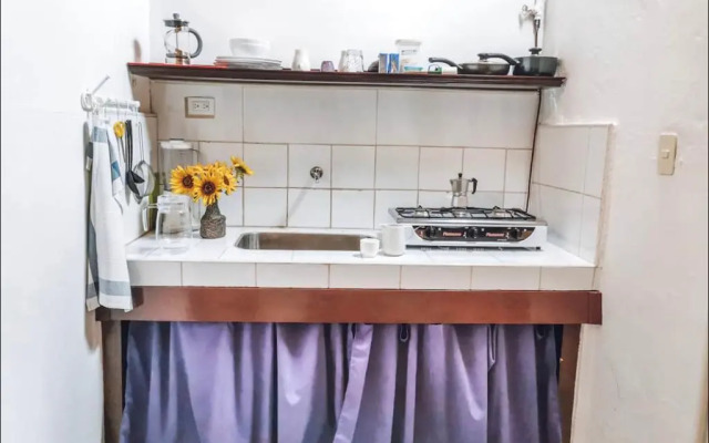 Апартаменты Эль Колониаль с балконом в Старой Гаване