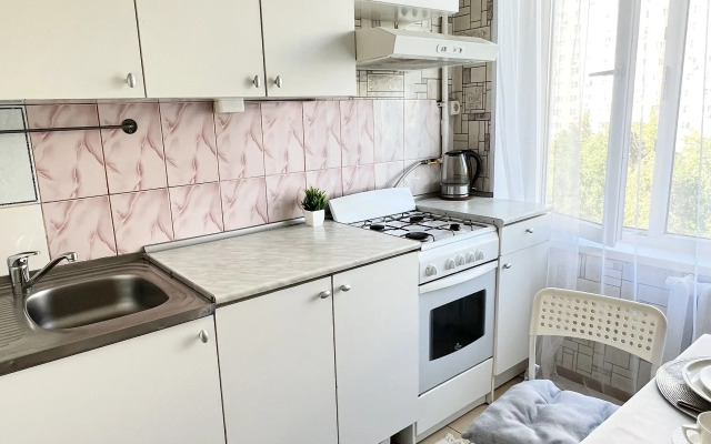 Апартаменты Ельнинская 18/1