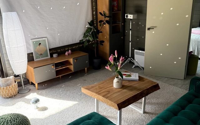 Indica Home (Home2) Guest House