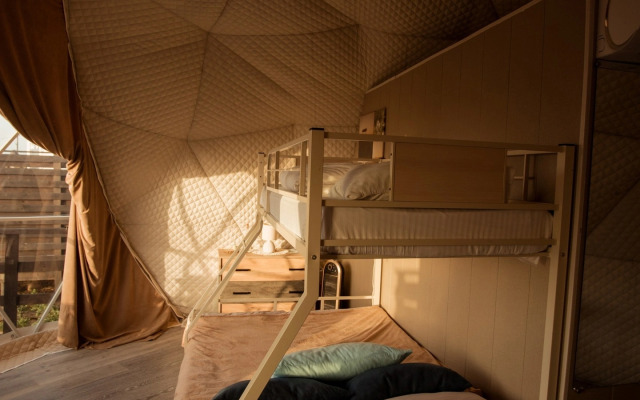 Глэмпинг-отель "Pera"