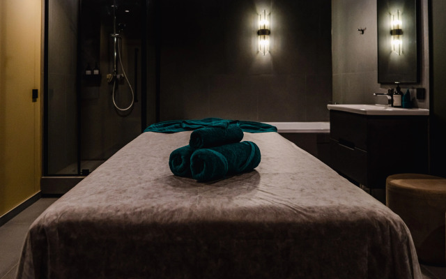 Mercure Hotel and Residences Saint Petersburg Hotel