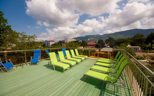 Gostinitsa N2O Hotel