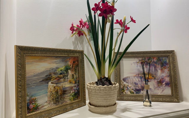 Квартира трехкомнатная с современным ремонтом в центре Тюмени