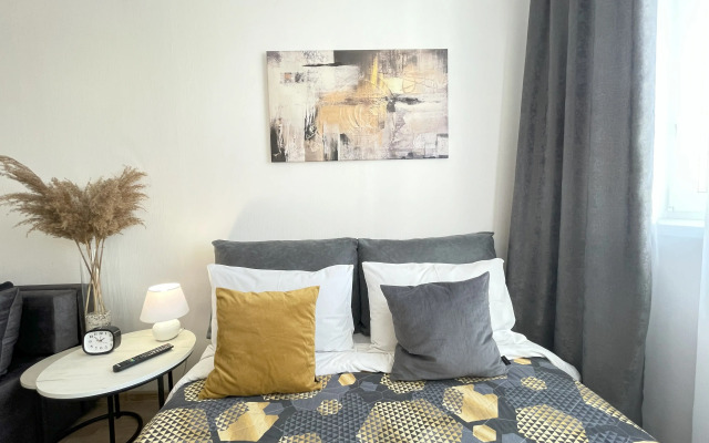 Chervishevskiy trakt 47 k 4/4 Apartments