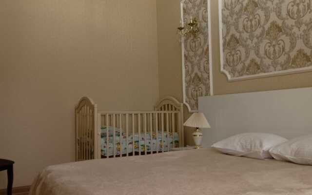 Versal' Guest House