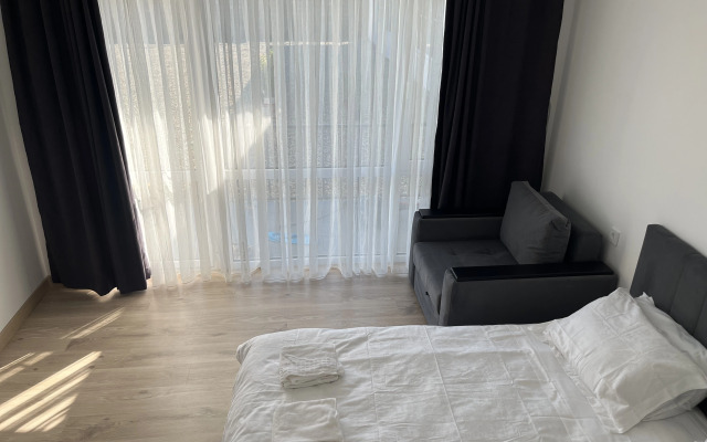 Na Zheleznodorozhnoy Guest House