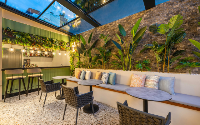 Lexia Hotels