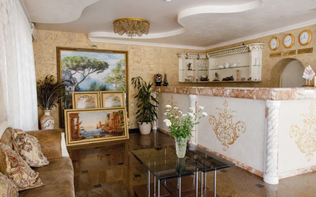 Lesnaya Skazka Guest House