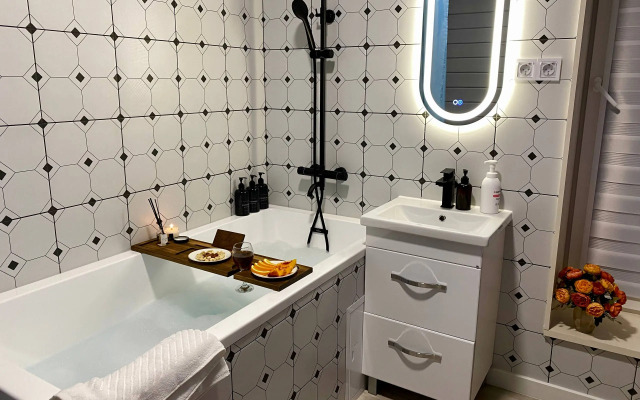 Частный дом дизайнерский великолепной уличной территорией