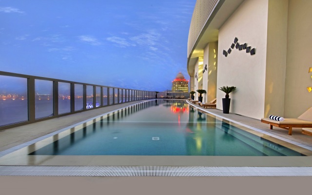 The Curve Hotel