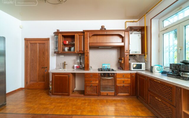 Na Tsyurupyi 7 Apartaments