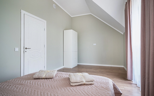 Taunkhaus u morya Private house