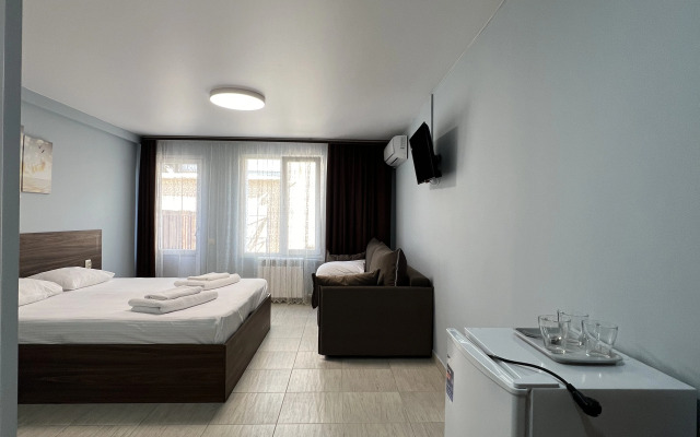 ErEm Guest House