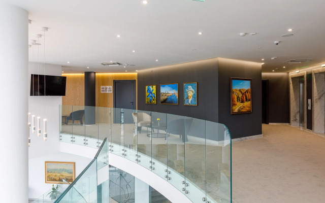 Hotel Blue Star Luxury Hotel 4*