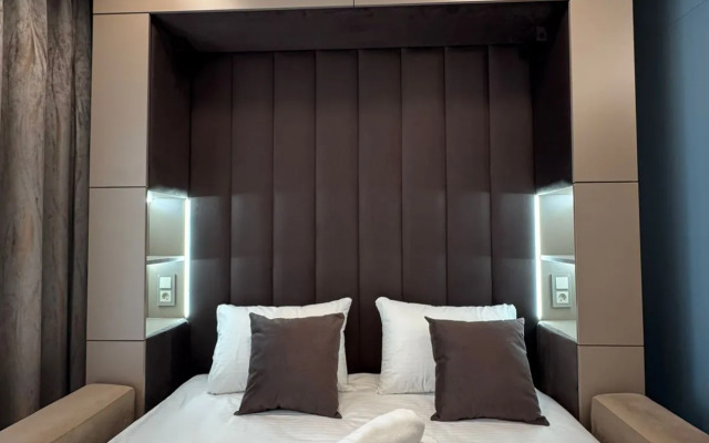 Апартаменты Высота 124 УК Атмосфера с видом на горы