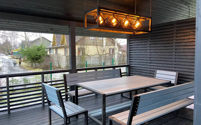 Частный дом Современный большой дом с баней