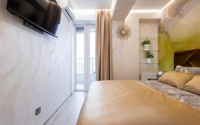 V Karavella Portugalii Flat