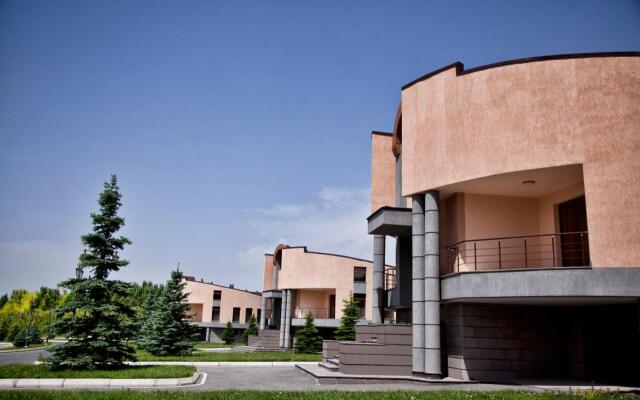 Multi Grand Pharaon Hotel