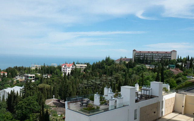 Ls-Only You s pryamym vidom na more Apartments