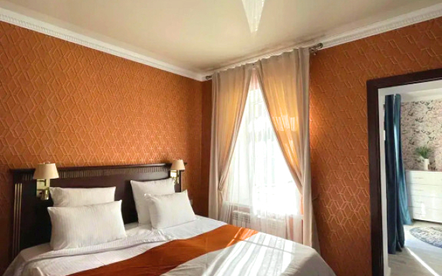 Квартира на Катыхина 75