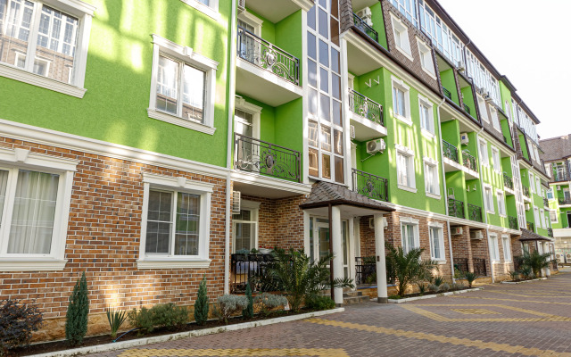 Red Apartments Art Layt Siti Lira Apartments