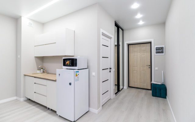 Apartamenty Divan-Krovat' s potrasausim vidom na reku