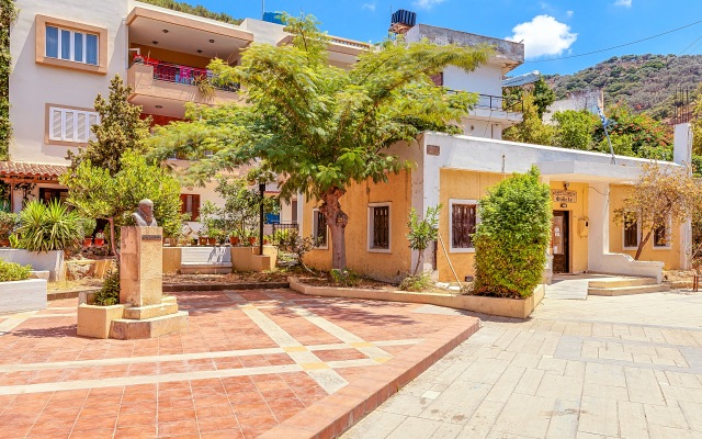 Fodele Beachfront Apart-Hotel