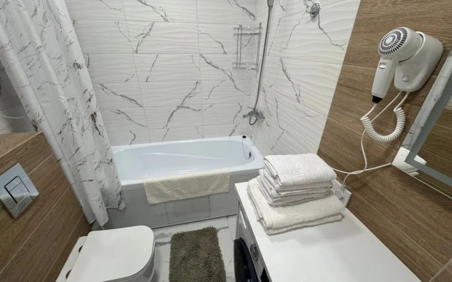 Dvukhkomnatnaya V Zhk Letniy Flat
