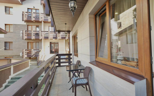 Квартира Двухкомнатная напротив ТЦ Горки Город