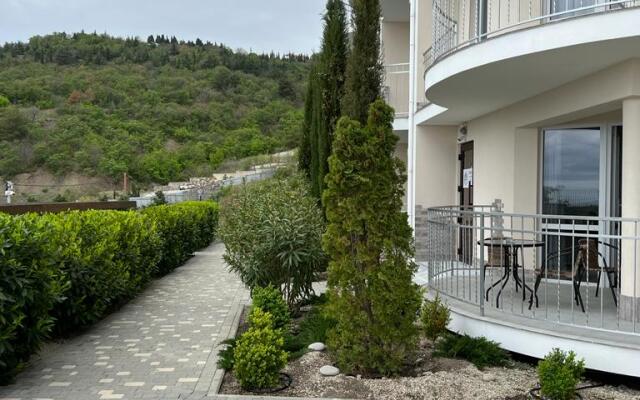 The SOFI Family House Mini-hotel