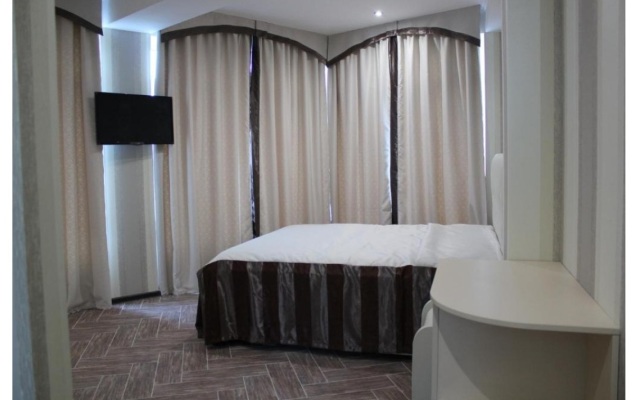 Rivyera Guest House