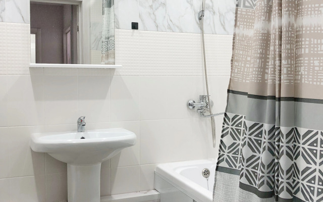 Квартира возле Парка и Метро