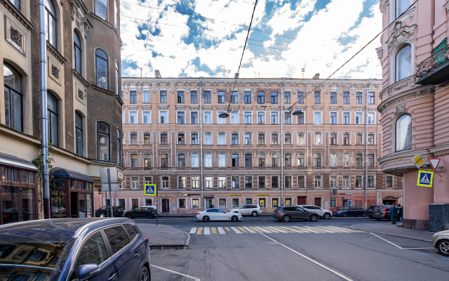 Апартаменты Премьер апарт Двухуровневая студия в историческом центре Санкт Петербурга