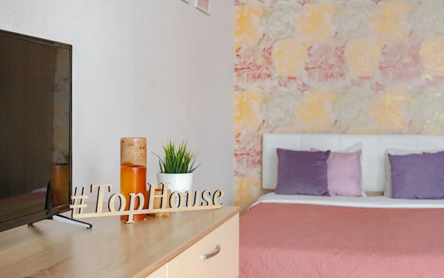 Апартаменты TopHouse на Можжевеловой 18, 12 этаж