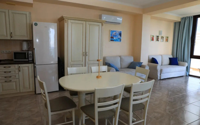 Dolphin Apartments