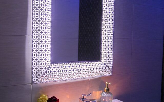 Loft Dlya Pary V Tsentre Apartments