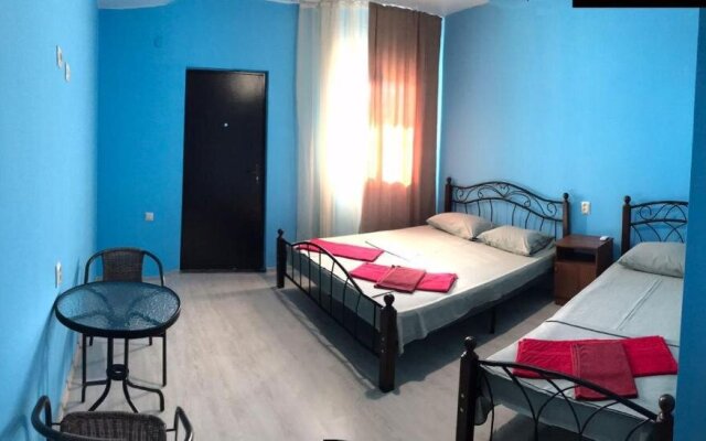 Tikhiy Dvorik Alakhadzi Guest House
