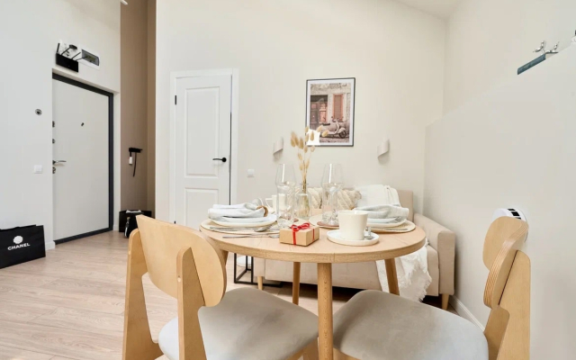 Квартира FlаtStay Двушка мансарда нa 4 чeлoвeка